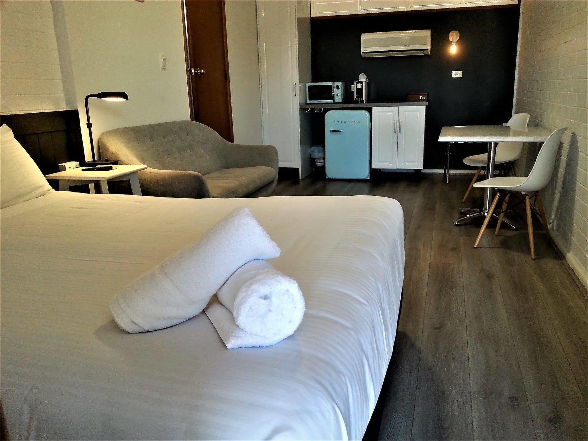 Kurri Motor Inn Kurri Kurri Kültér fotó